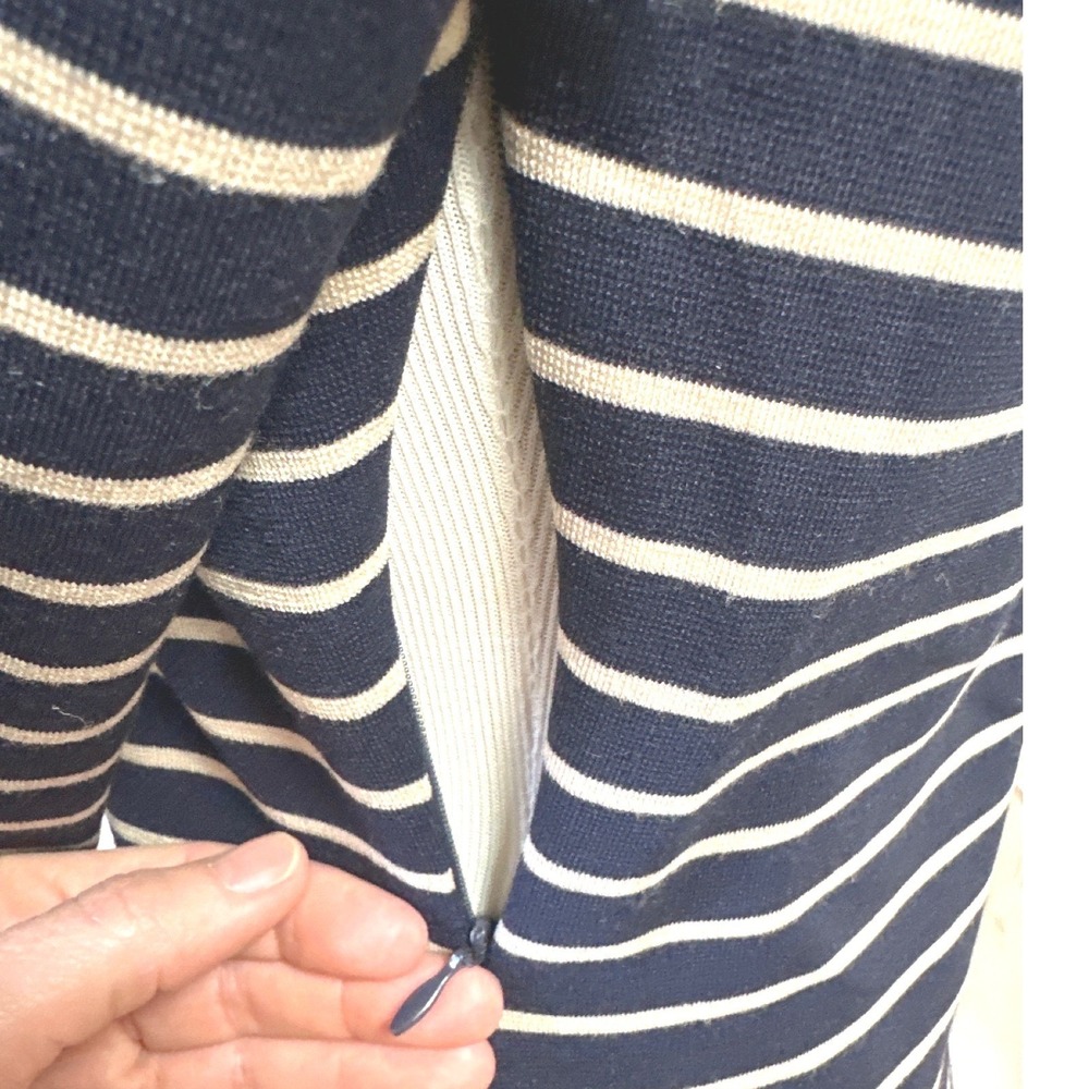 NWOT Iris Navy Stripe Bodycon Mini Dress Tulip Hem Quiet Luxury Size M - Picture 7 of 10